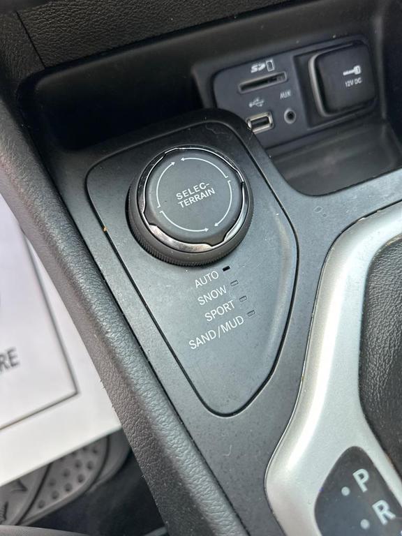 used 2018 Jeep Cherokee car, priced at $8,900