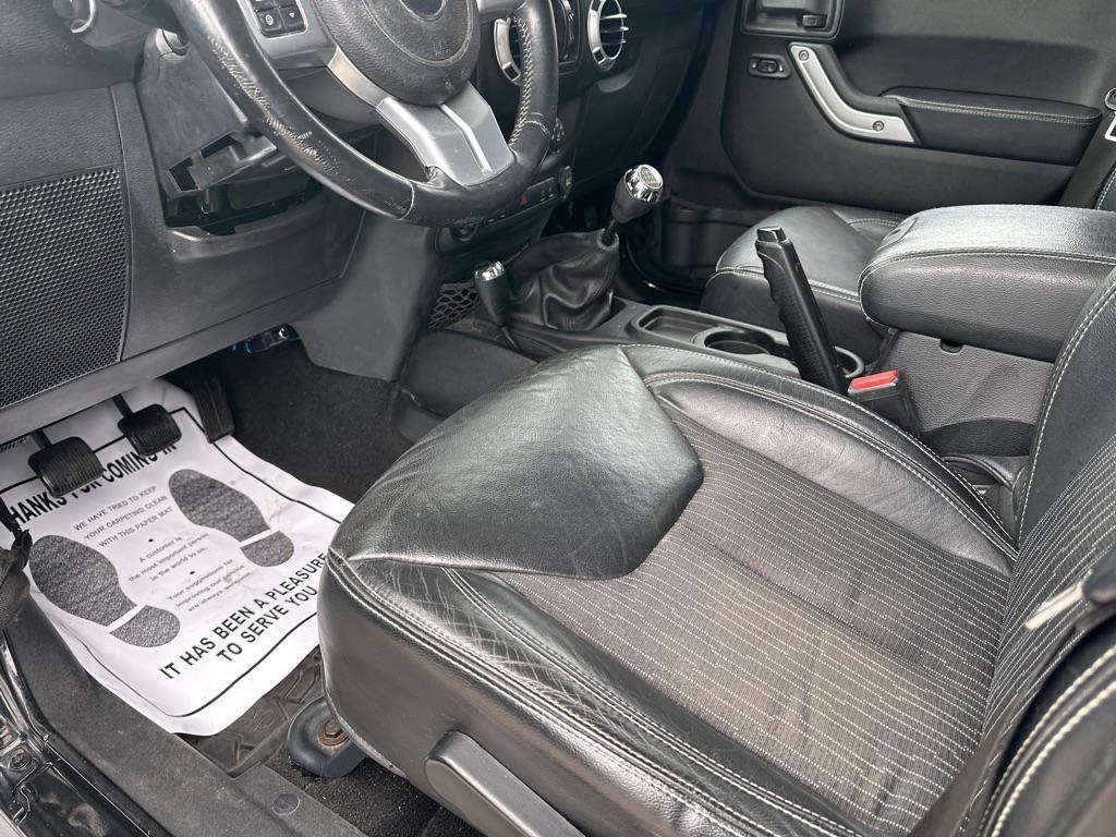 used 2013 Jeep Wrangler Unlimited car, priced at $14,900