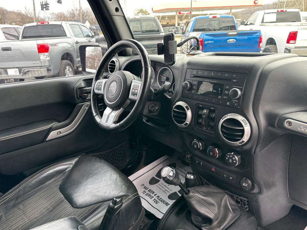 used 2013 Jeep Wrangler Unlimited car, priced at $14,900