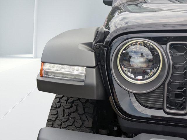 new 2025 Jeep Wrangler car, priced at $45,210