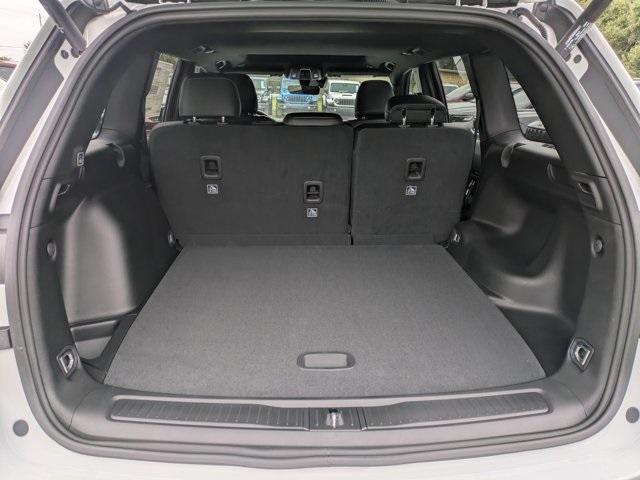 new 2025 Jeep Grand Cherokee car, priced at $36,775