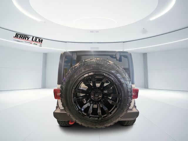 new 2025 Jeep Wrangler car, priced at $52,597