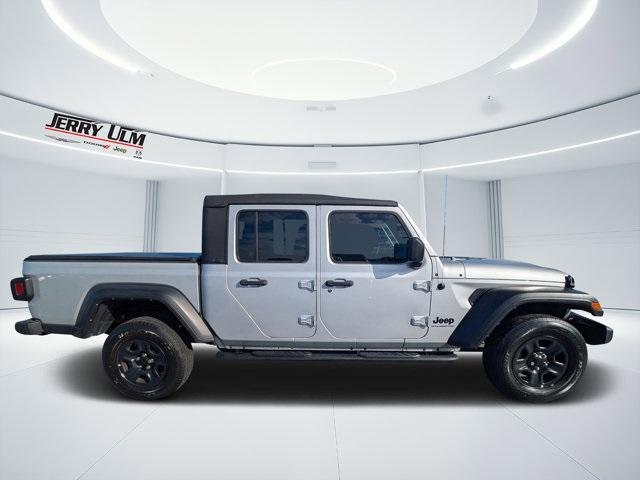 used 2023 Jeep Gladiator car, priced at $28,316