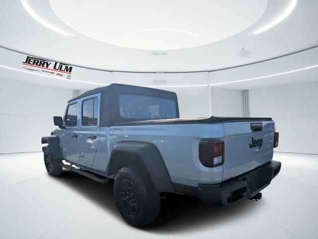 used 2023 Jeep Gladiator car, priced at $28,316