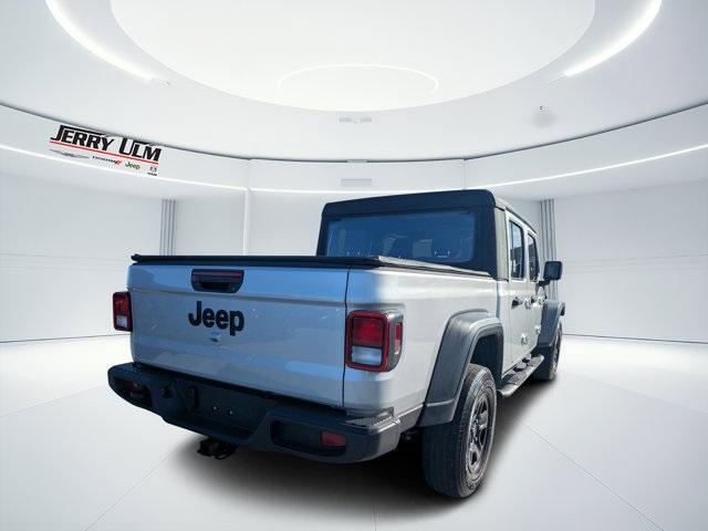 used 2023 Jeep Gladiator car, priced at $28,316