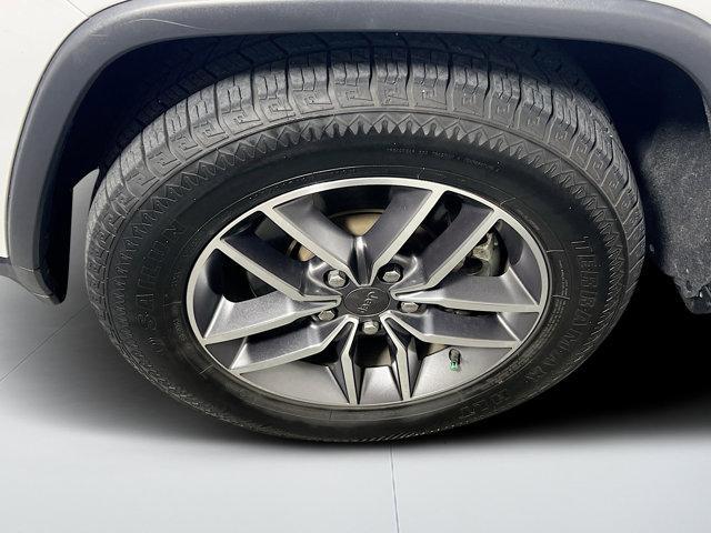 used 2022 Jeep Grand Cherokee WK car, priced at $21,302