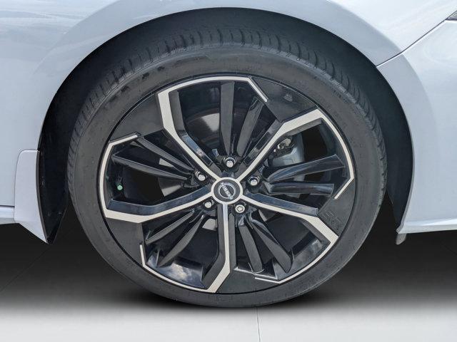 used 2023 Nissan Altima car, priced at $20,000
