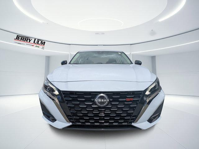 used 2023 Nissan Altima car, priced at $20,000