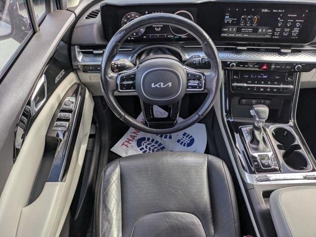 used 2022 Kia Carnival car, priced at $31,800