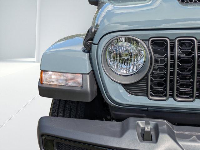 new 2025 Jeep Gladiator car, priced at $37,380