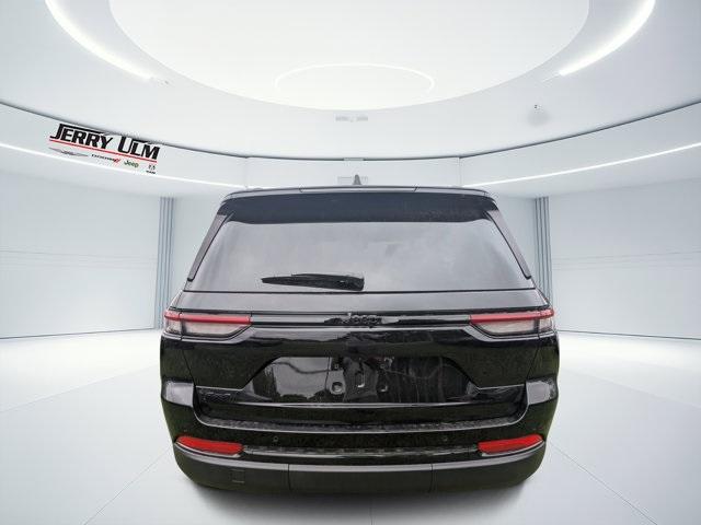 new 2025 Jeep Grand Cherokee car, priced at $37,225
