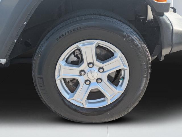 used 2021 Jeep Wrangler Unlimited car, priced at $26,250
