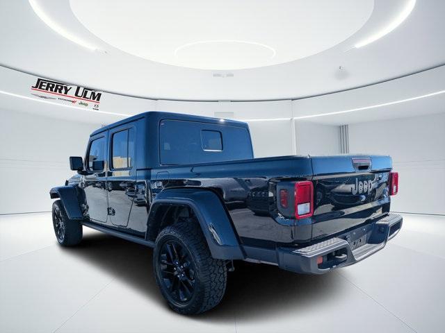 used 2024 Jeep Gladiator car, priced at $31,478