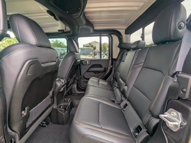 new 2025 Jeep Gladiator car, priced at $38,280