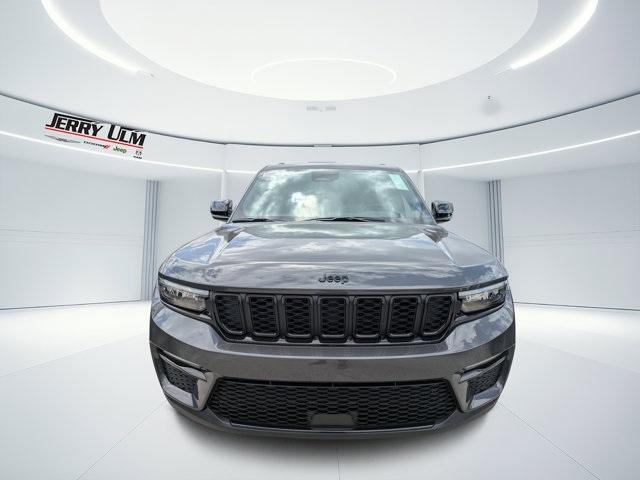 new 2025 Jeep Grand Cherokee car, priced at $38,220