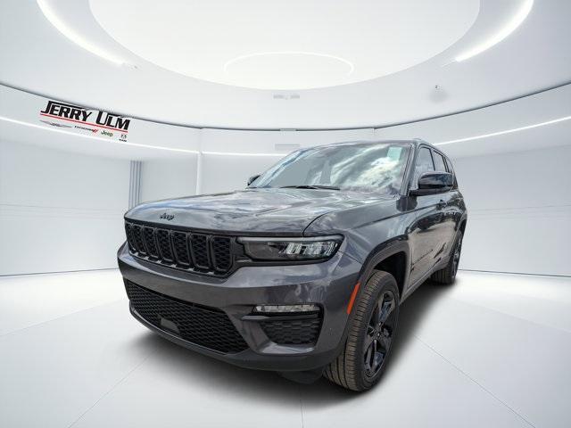 new 2025 Jeep Grand Cherokee car, priced at $38,220