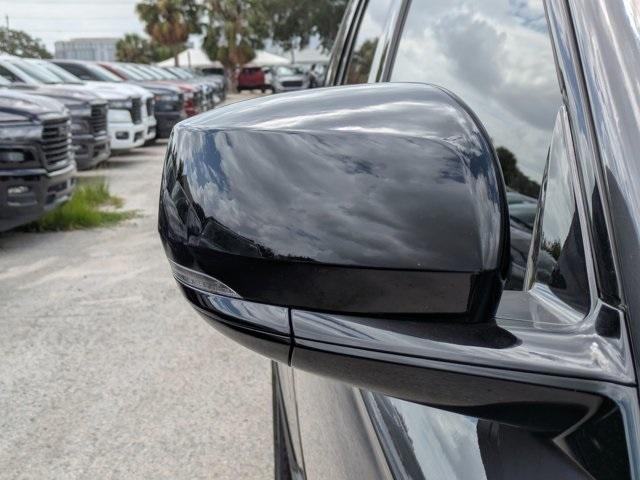 new 2025 Jeep Grand Cherokee car, priced at $38,220