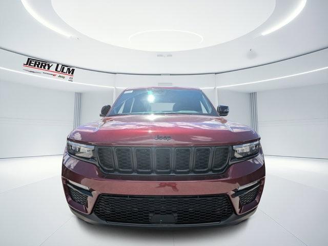 new 2025 Jeep Grand Cherokee car, priced at $40,735