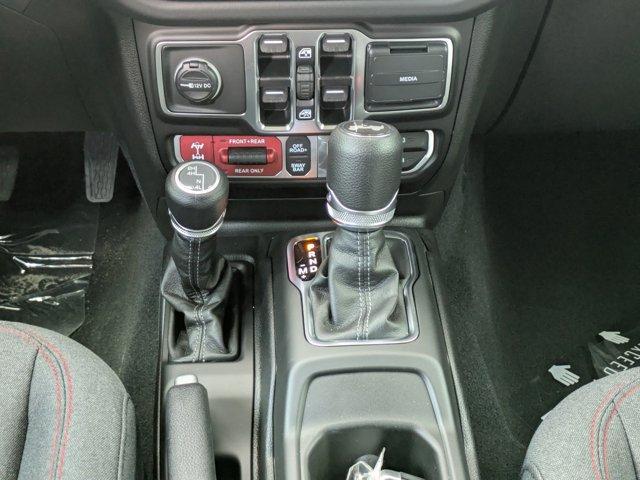 new 2025 Jeep Wrangler car, priced at $55,005