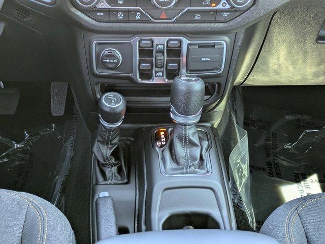 new 2025 Jeep Wrangler car, priced at $34,455