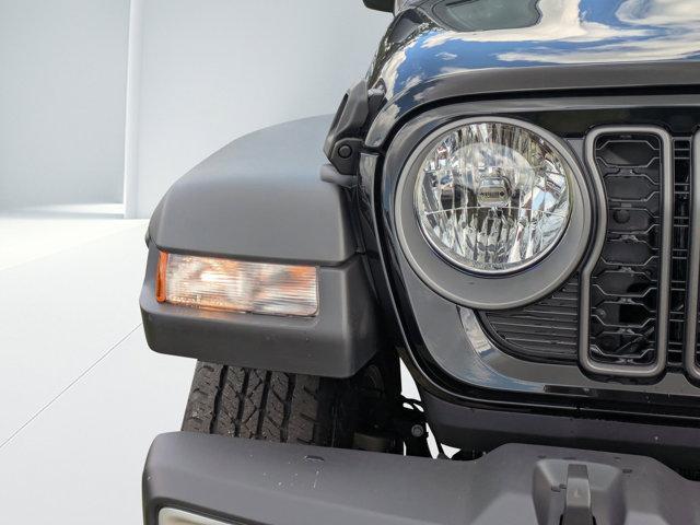 new 2025 Jeep Gladiator car, priced at $37,880