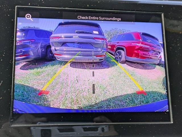 new 2025 Jeep Grand Cherokee car, priced at $37,370