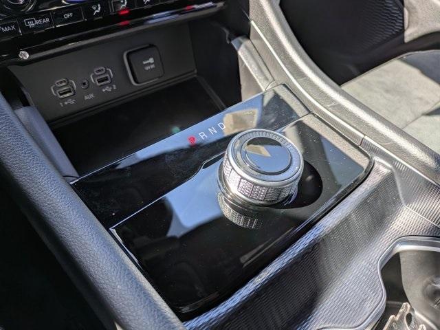 new 2025 Jeep Grand Cherokee car, priced at $37,370