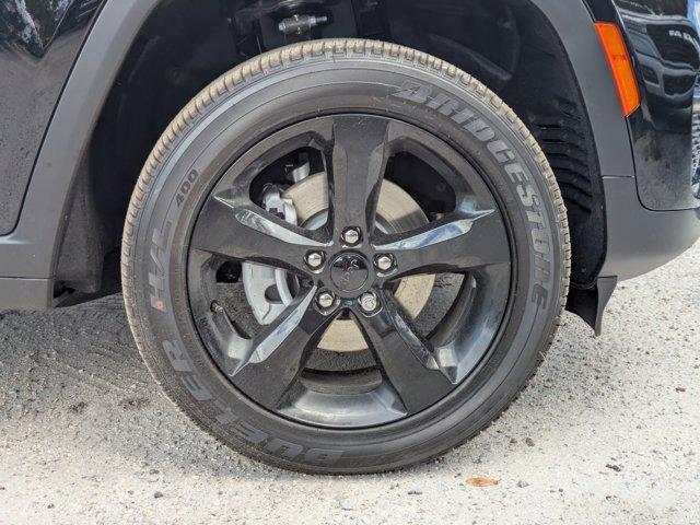 new 2025 Jeep Grand Cherokee car, priced at $36,375