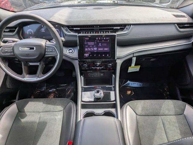 new 2025 Jeep Grand Cherokee car, priced at $36,375