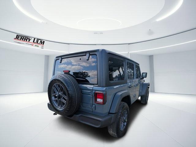 new 2026 Jeep Wrangler car, priced at $46,335