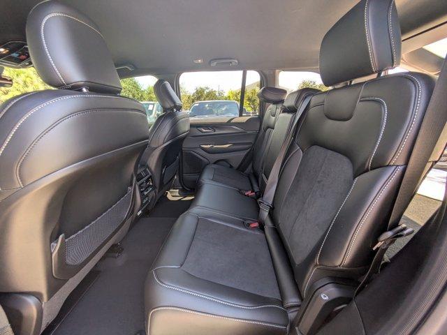 new 2025 Jeep Grand Cherokee car, priced at $35,875