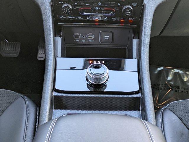 new 2025 Jeep Grand Cherokee car, priced at $35,875