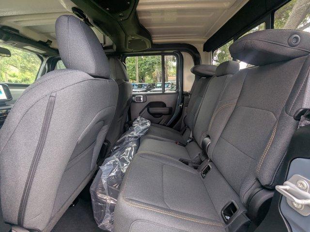 new 2025 Jeep Gladiator car, priced at $44,630