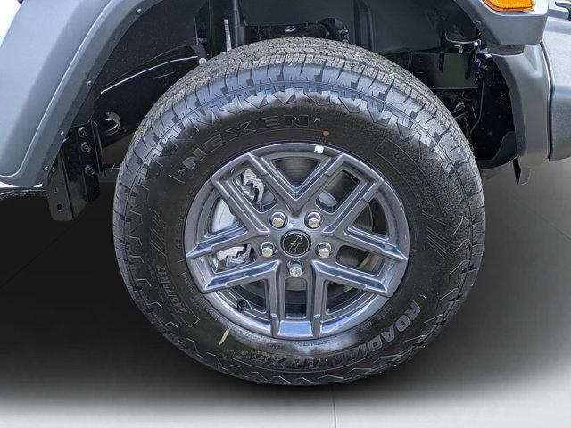 new 2025 Jeep Wrangler car, priced at $37,785