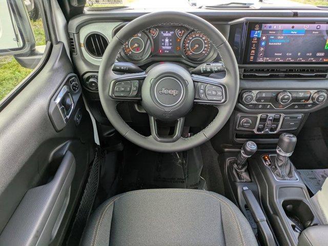 new 2025 Jeep Wrangler car, priced at $37,785
