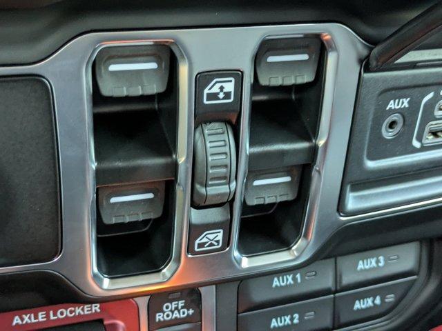 new 2025 Jeep Wrangler car, priced at $46,180