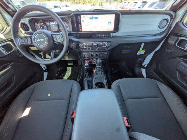 new 2025 Jeep Wrangler car, priced at $46,180