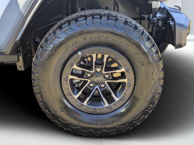 new 2025 Jeep Wrangler car, priced at $46,180