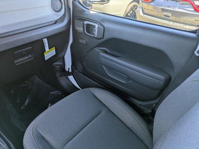 new 2025 Jeep Wrangler car, priced at $46,180