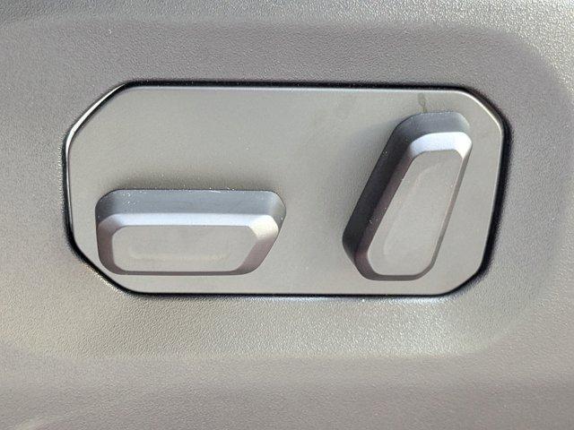 new 2025 Jeep Wrangler car, priced at $52,090