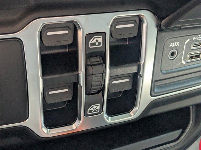 new 2025 Jeep Gladiator car, priced at $34,190