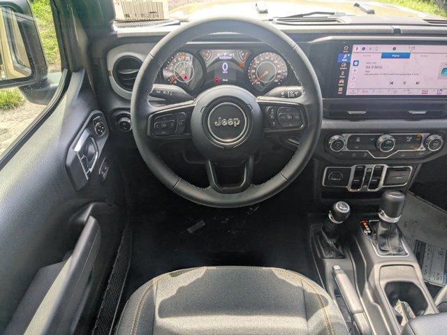 new 2025 Jeep Gladiator car, priced at $34,190
