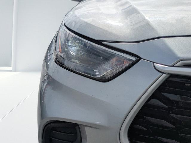 used 2023 Toyota Highlander car, priced at $29,300