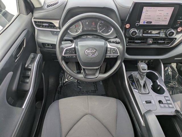 used 2023 Toyota Highlander car, priced at $29,300