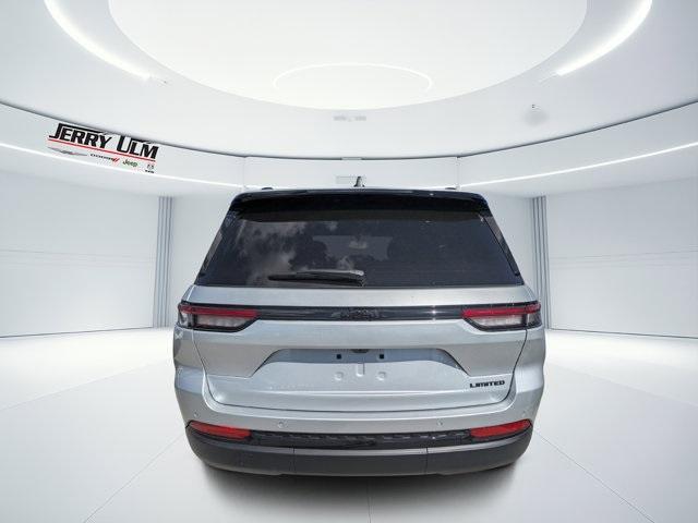 new 2025 Jeep Grand Cherokee car, priced at $36,220