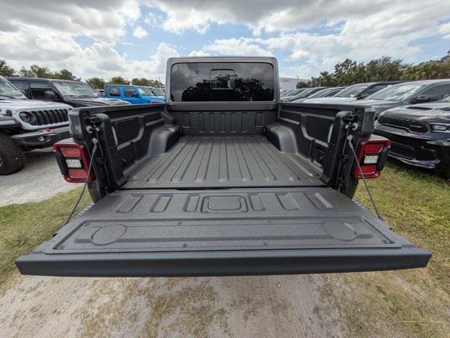 new 2025 Jeep Gladiator car, priced at $54,860