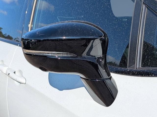 new 2026 Chrysler Pacifica car, priced at $51,065