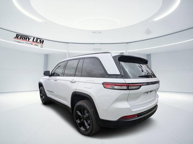 new 2025 Jeep Grand Cherokee car, priced at $36,275