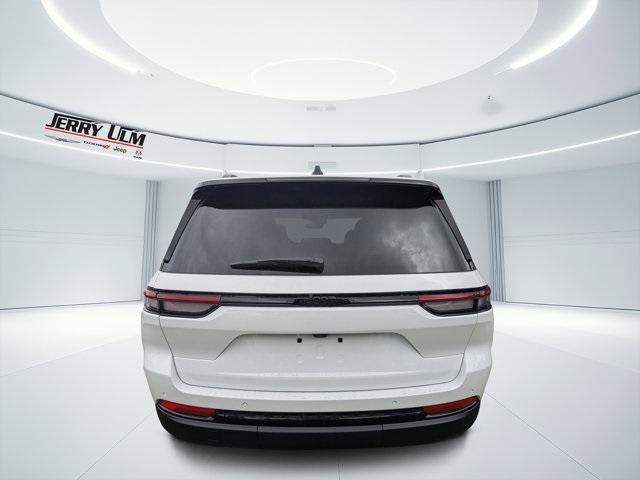 new 2025 Jeep Grand Cherokee car, priced at $36,275