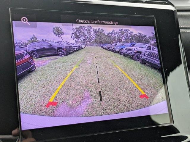 new 2025 Jeep Grand Cherokee car, priced at $36,275